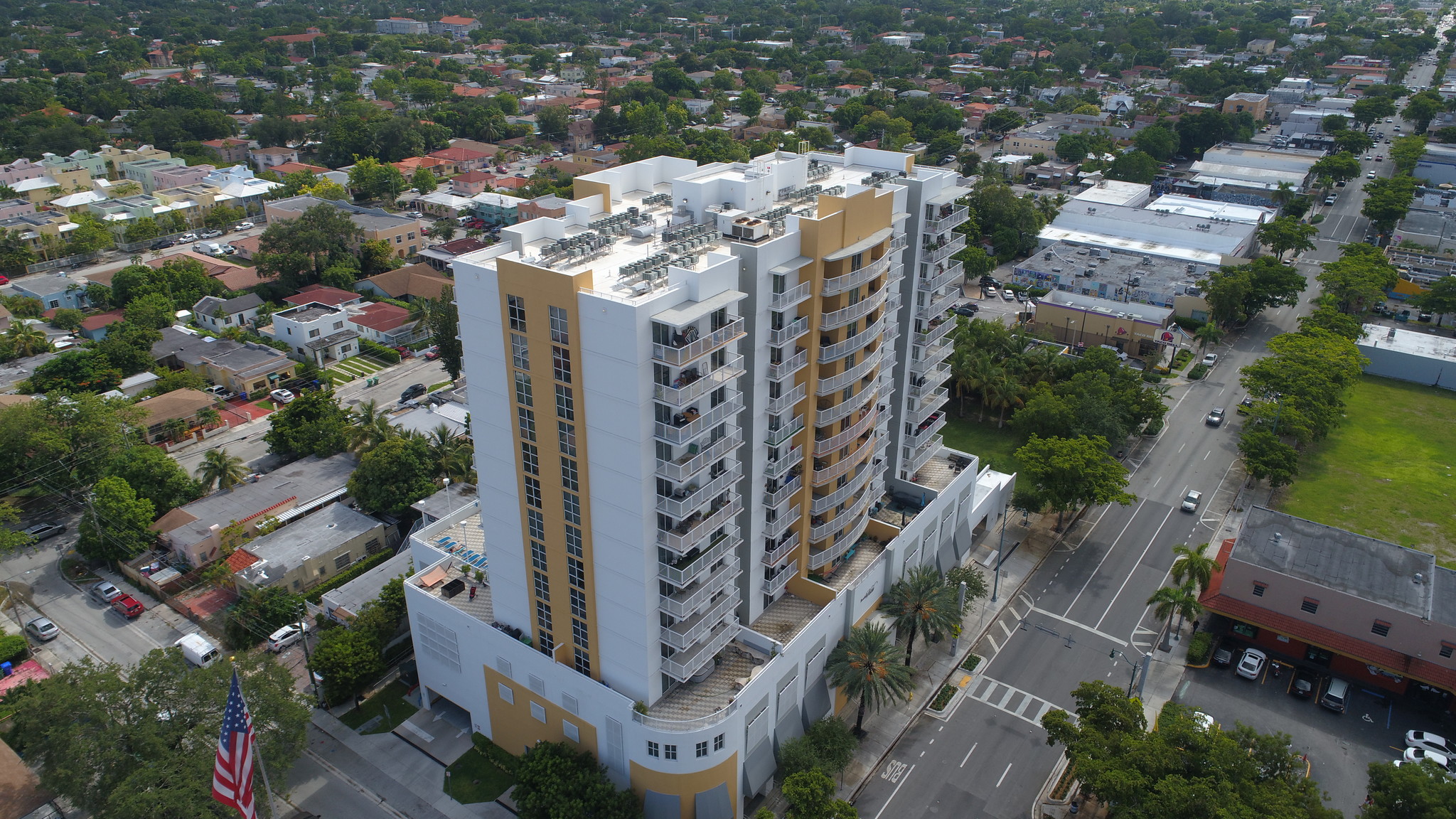 900 SW 8th St, Miami, FL for sale Building Photo- Image 1 of 1