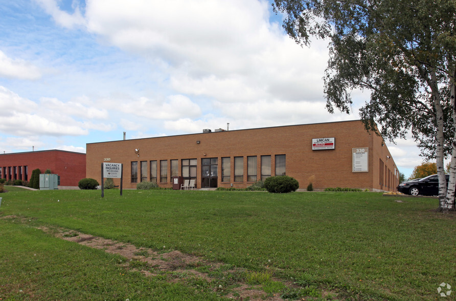 330 Marwood Dr, Oshawa, ON for lease - Primary Photo - Image 1 of 2