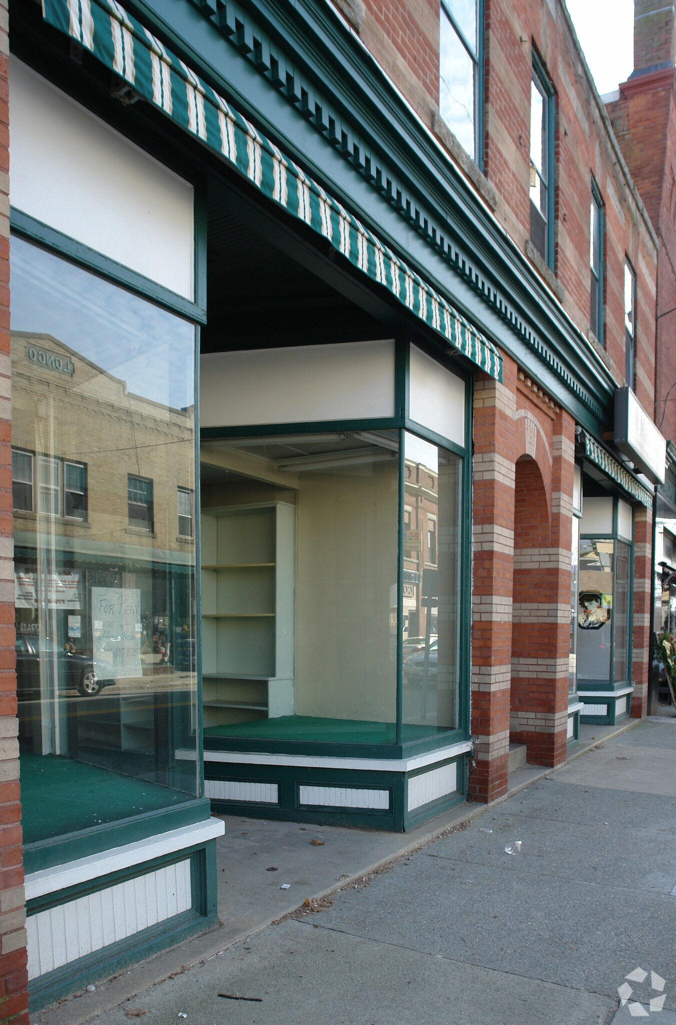 9094 Main St, Danielson, CT 06239 Retail for Sale