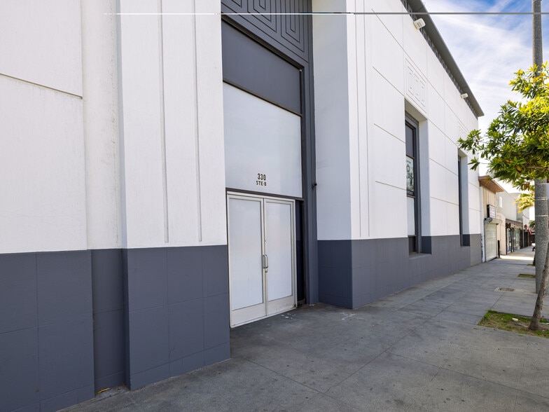 320-330 E Manchester Blvd, Inglewood, CA for lease - Building Photo - Image 3 of 28