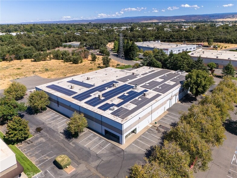 422 Otterson Dr, Chico, CA for sale - Primary Photo - Image 1 of 1