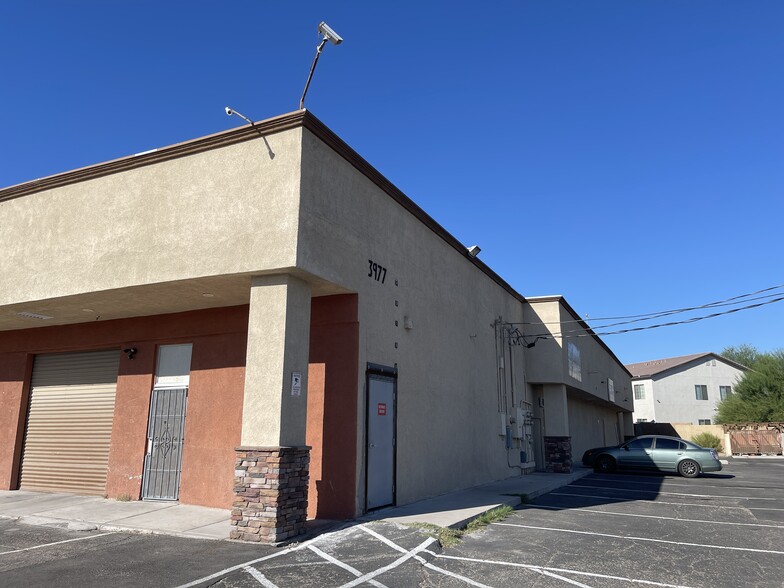 3977 E Vegas Valley Dr, Las Vegas, NV for sale - Building Photo - Image 3 of 22