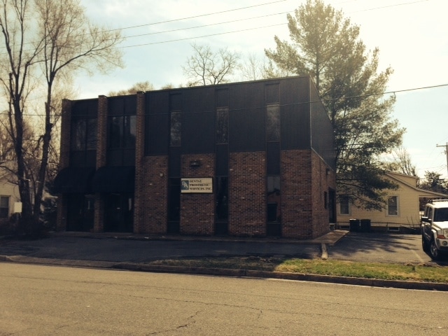 366 S Linden Ave, Waynesboro, VA for sale Primary Photo- Image 1 of 1