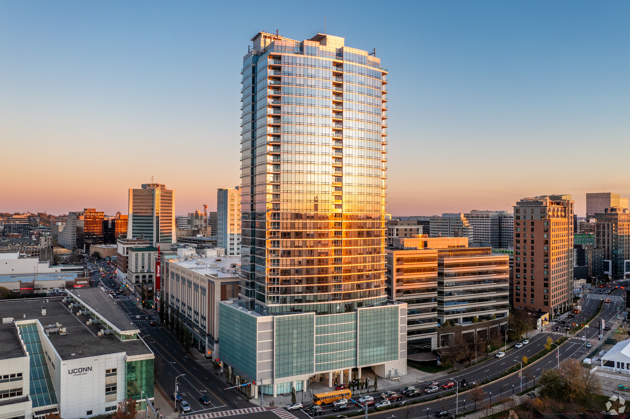 1 Broad St, Stamford, CT for lease Building Photo- Image 1 of 9