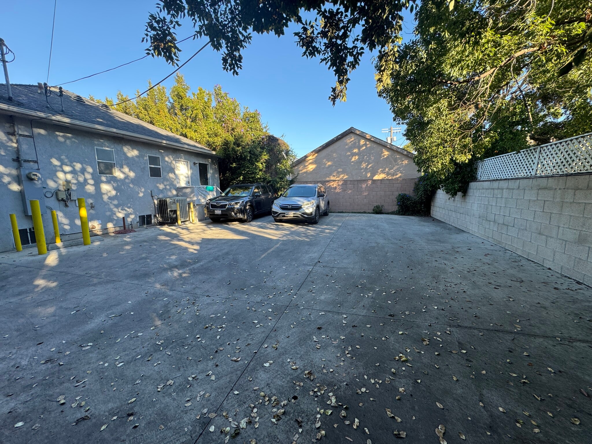 428 N Larchmont Blvd, Los Angeles, CA for lease Interior Photo- Image 1 of 21