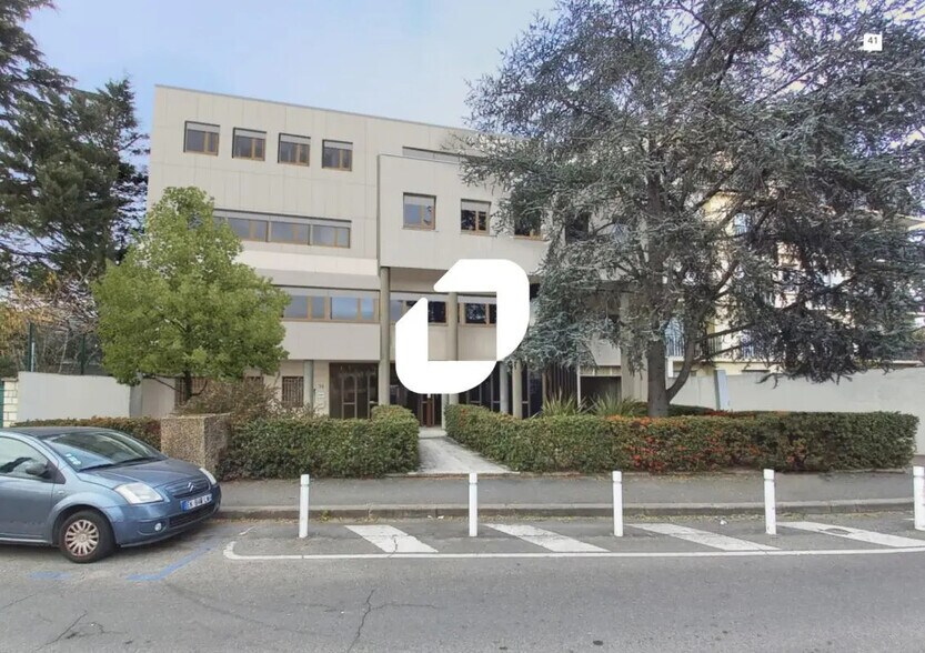 Office in Fontenay-sous-Bois for sale - Building Photo - Image 1 of 2