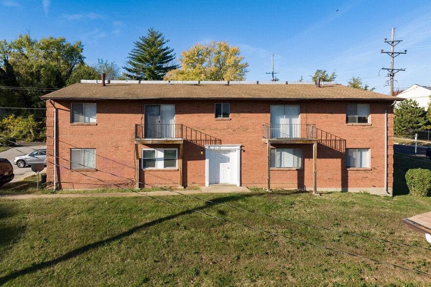 344 Unit - 4 Property Portfolio portfolio of 4 properties for sale on LoopNet.com - Building Photo - Image 2 of 5