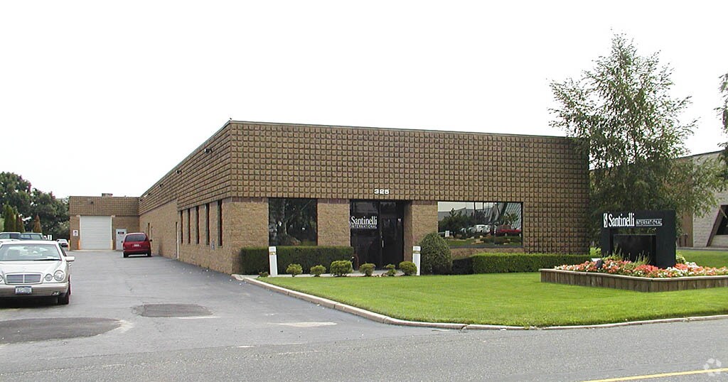 325 Oser Ave, Hauppauge, NY for sale Building Photo- Image 1 of 1