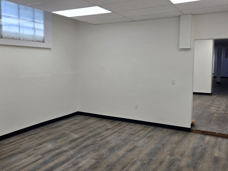 3431-3443 E Olympic Blvd, Los Angeles, CA for lease - Interior Photo - Image 3 of 6