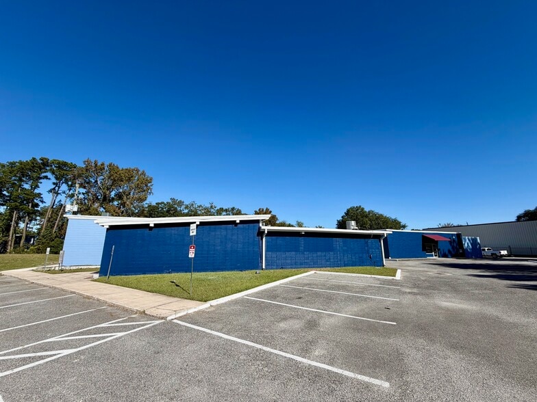 5299 Saint Augustine Rd, Jacksonville, FL for lease - Building Photo - Image 3 of 48