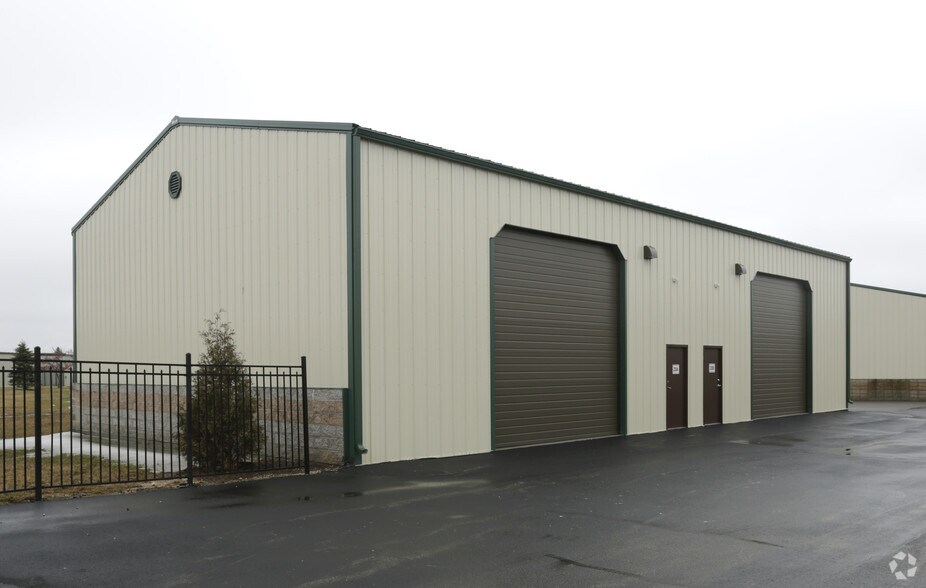 Industrial in Fredonia, WI for sale - Primary Photo - Image 1 of 1