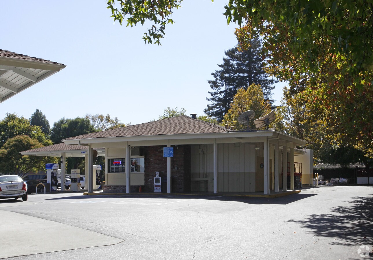 790 N Shoreline Blvd, Mountain View, CA 94043 Property Record