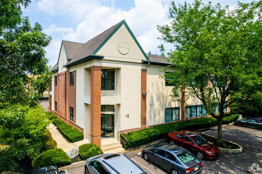 711 N York Rd, Willow Grove, PA for sale - Building Photo - Image 1 of 1