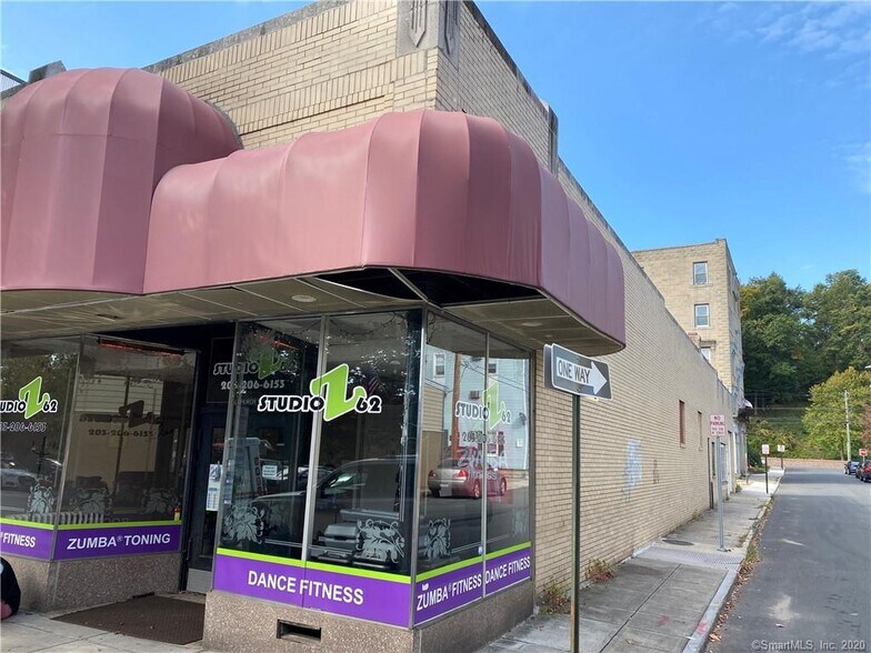 132-136 Church St, Naugatuck, CT for sale - Building Photo - Image 1 of 1