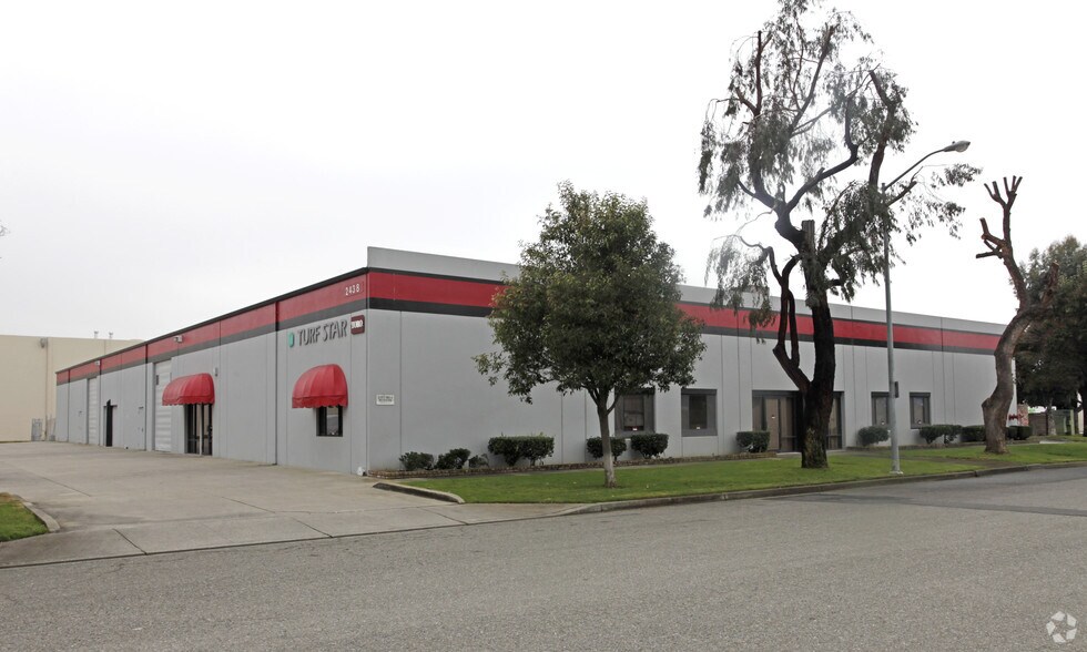 2438 Radley Ct, Hayward, CA for lease - Building Photo - Image 2 of 14