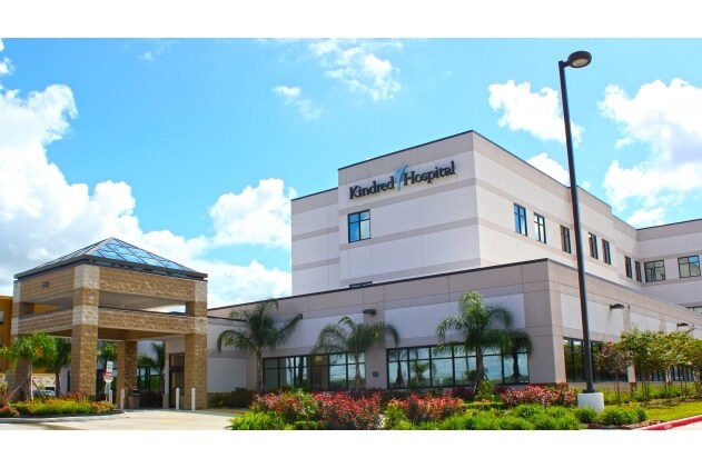 4801 E Sam Houston Pky S, Pasadena, TX for sale - Building Photo - Image 1 of 1