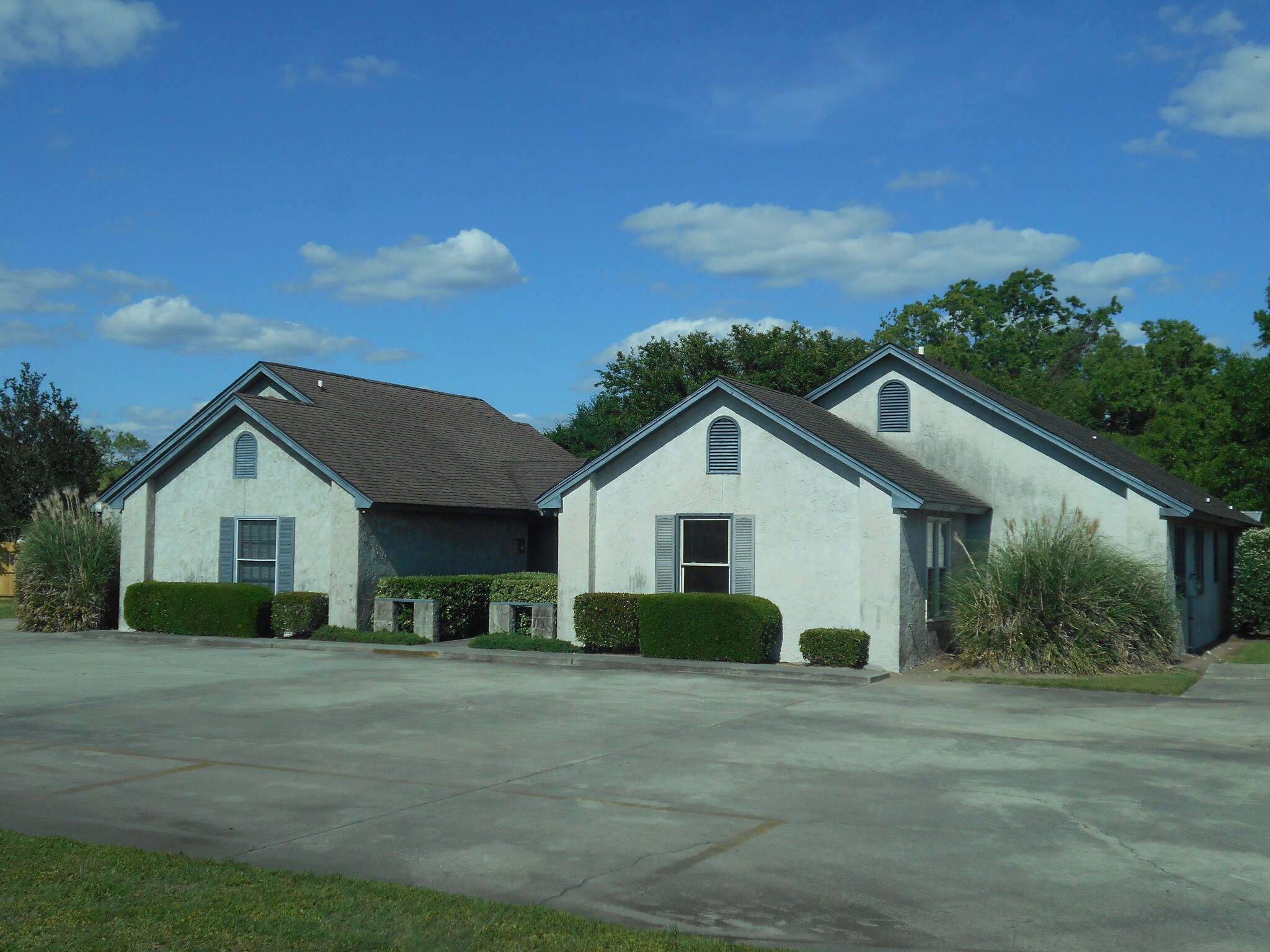 153 Lake View Cir, Brunswick, GA for sale Building Photo- Image 1 of 1