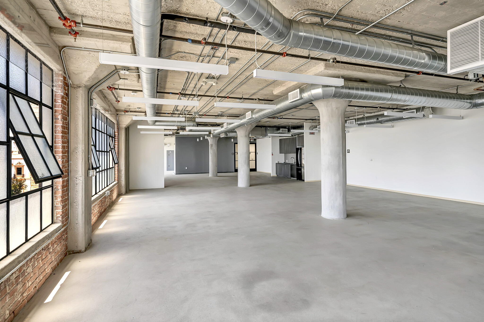 110 W 11th St, Los Angeles, Ca 90015 - Creative Office Lofts 