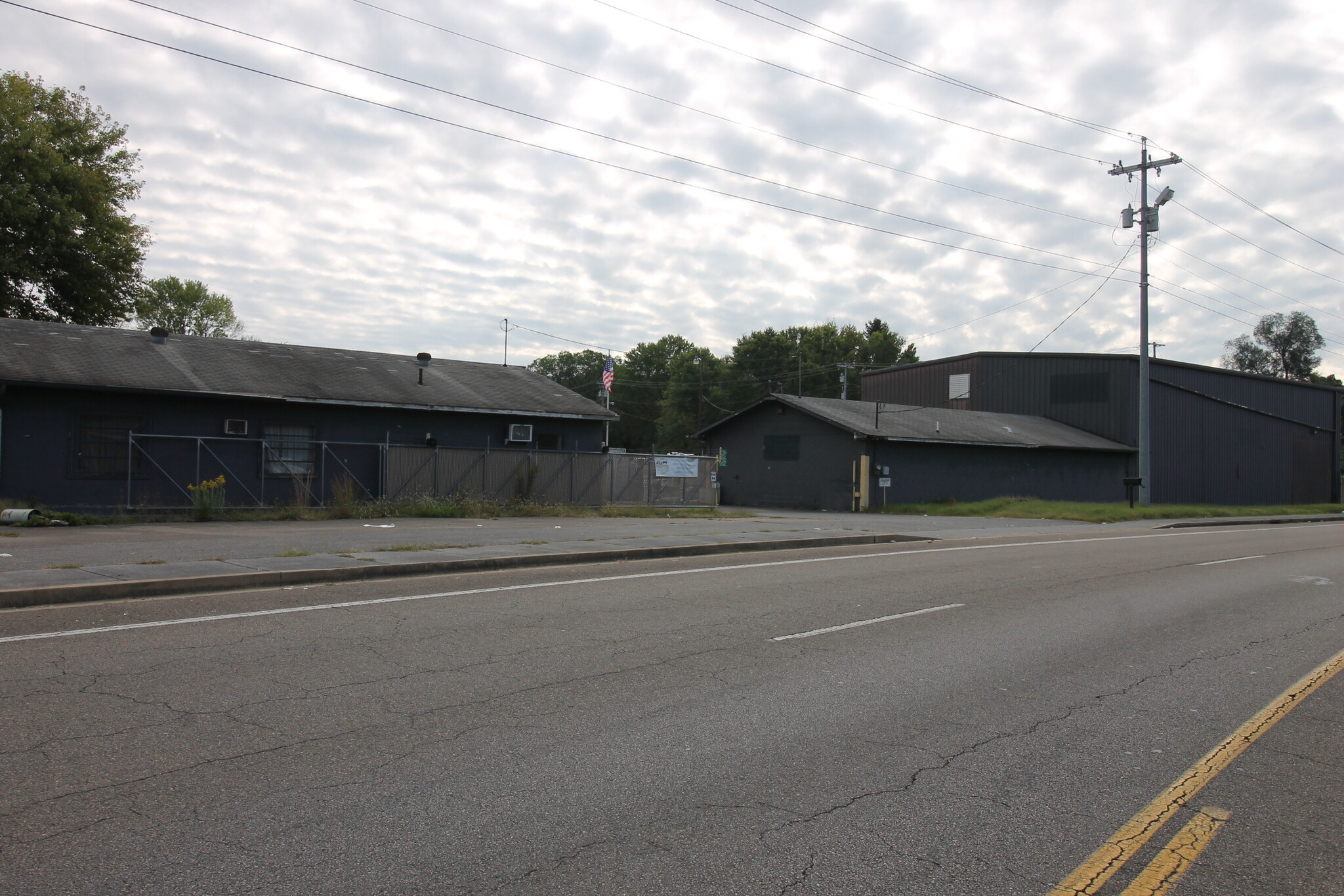 808 N Lynn Ave, Elizabethton, TN for sale Building Photo- Image 1 of 13