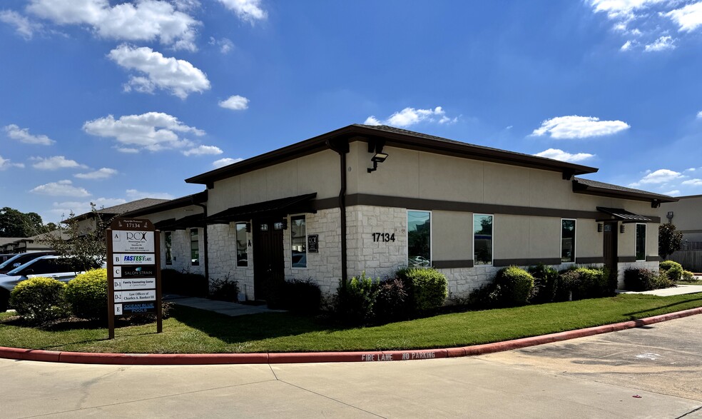 17134 N Eldridge Pkwy, Tomball, TX for lease - Building Photo - Image 2 of 21