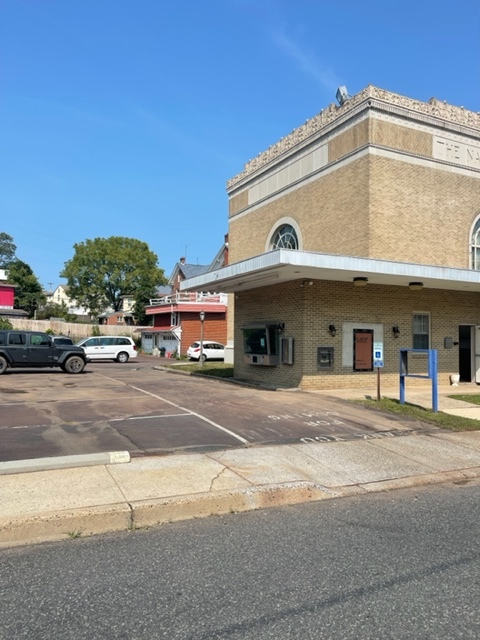 415 Main St, Schwenksville, PA 19473 - Office/Medical for Lease | LoopNet