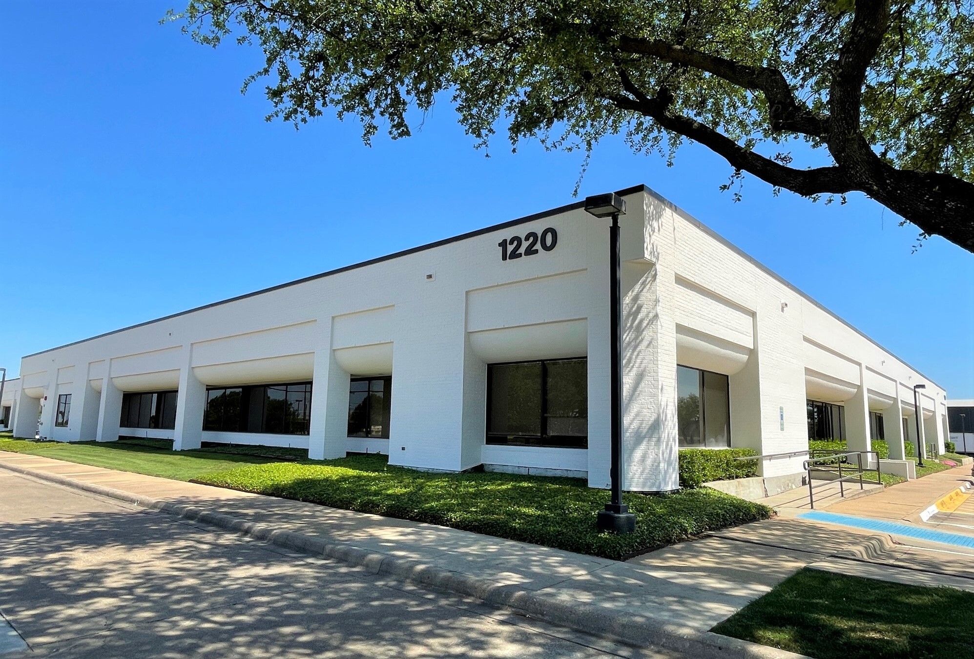 1220 E Campbell Rd E, Richardson, TX for lease Building Photo- Image 1 of 3