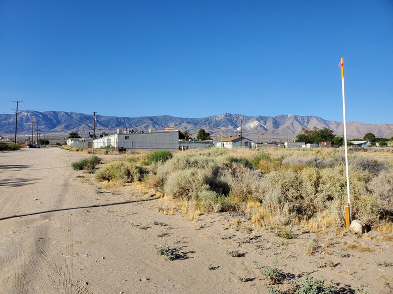 10600 Oracle, Lucerne Valley, CA for sale - Primary Photo - Image 2 of 11