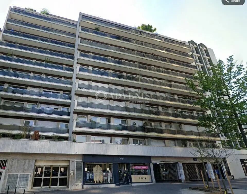 Office in Paris for lease Building Photo- Image 1 of 6