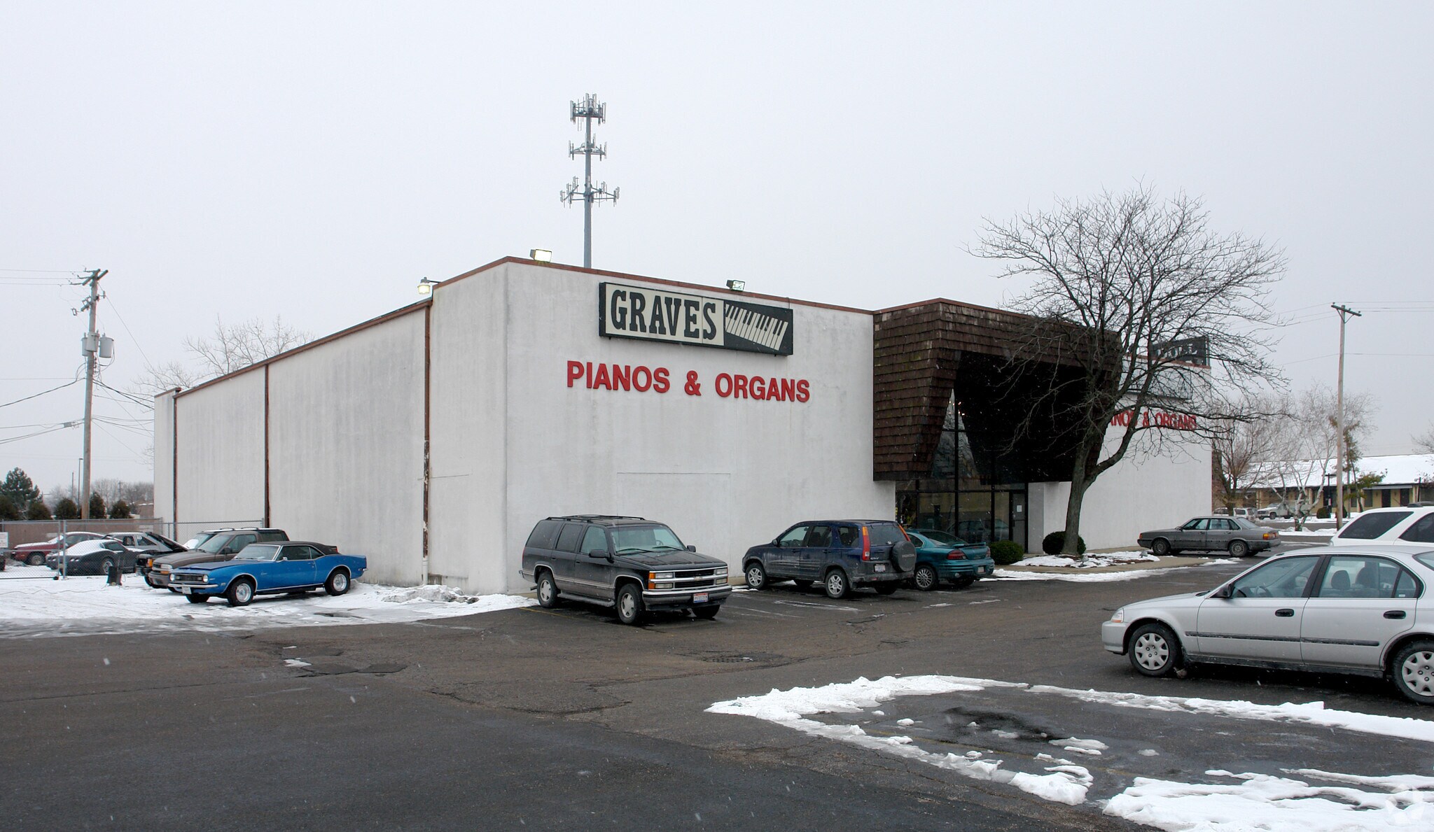 5798 Karl Rd, Columbus, OH 43229