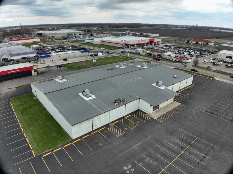 1407 38th St, Peru, IL for lease - Building Photo - Image 2 of 9