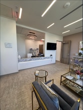 5668 Edwards Ranch Rd, Fort Worth, TX for lease Interior Photo- Image 2 of 6