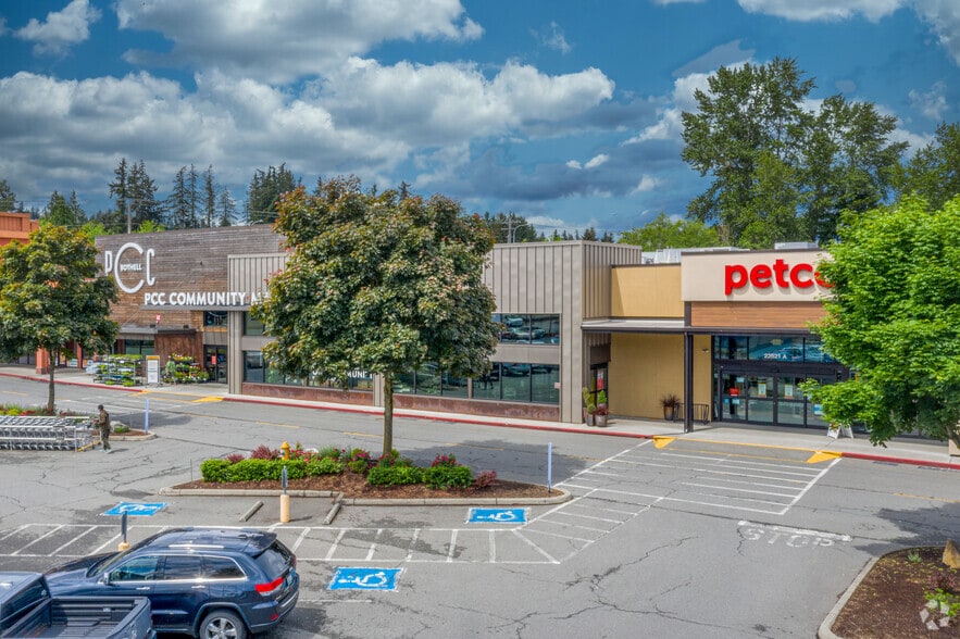 22621 Bothell Everett Hwy, Bothell, WA for lease - Building Photo - Image 2 of 3