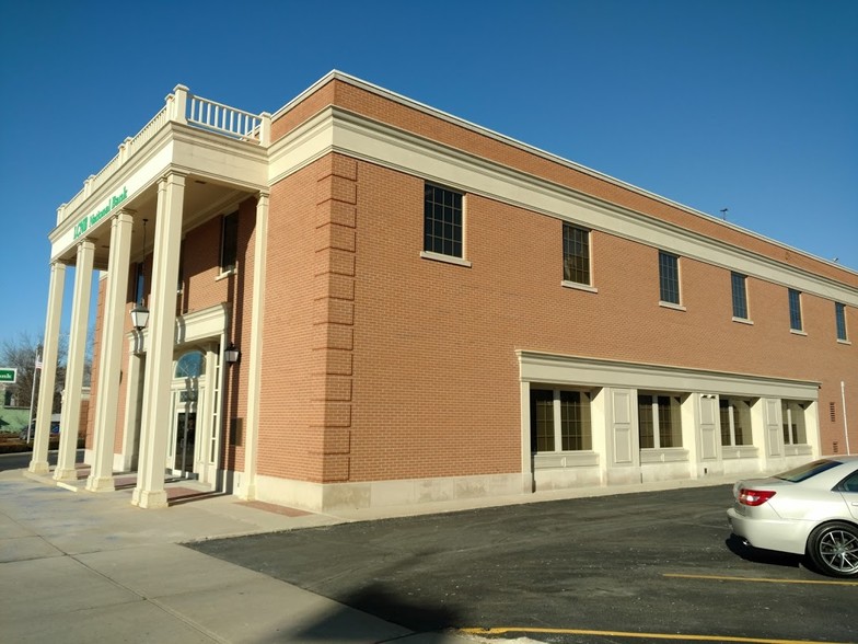 110 W Main St, Eaton, OH for sale - Building Photo - Image 1 of 1