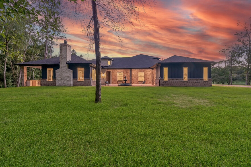 15937 Stagecoach Rd, Stagecoach, TX for sale - Building Photo - Image 2 of 61