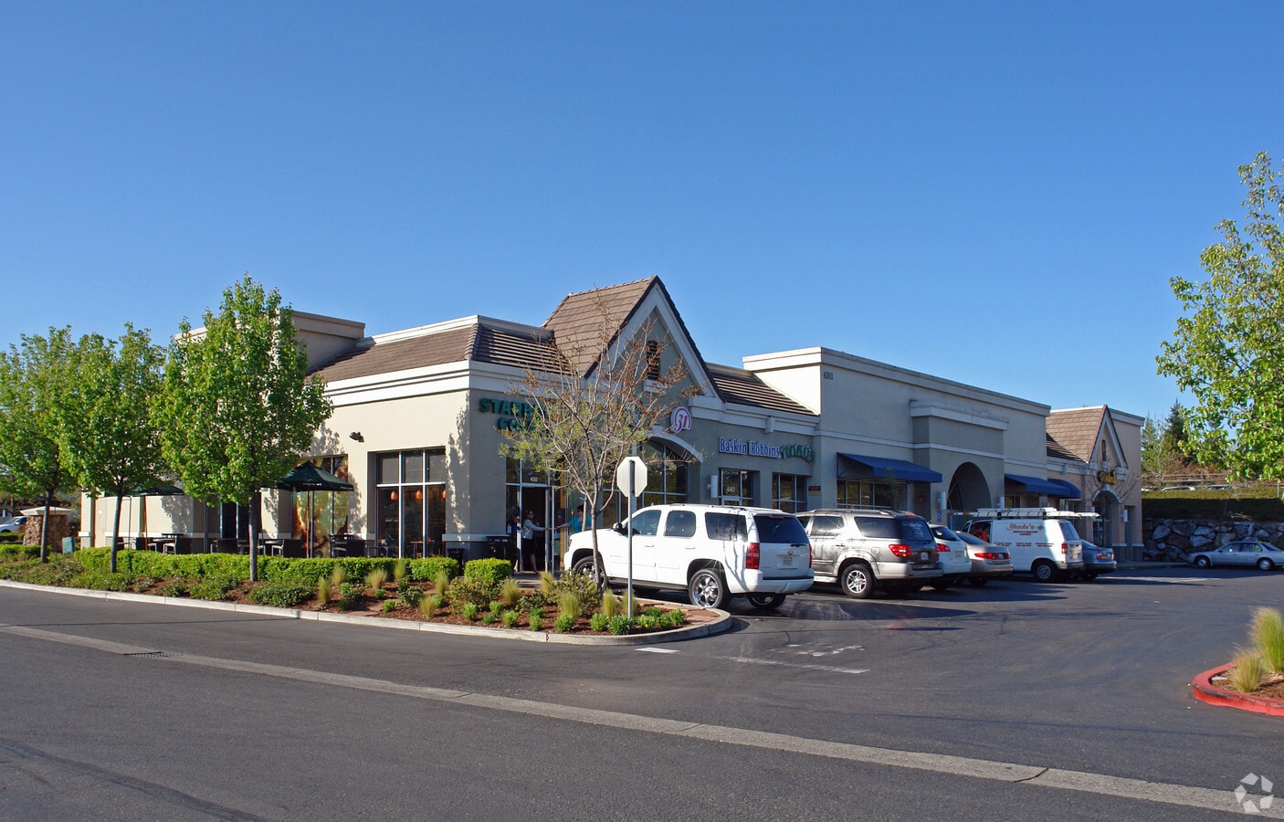 4311 Town Center Blvd, El Dorado Hills, CA 95762 Retail for Lease