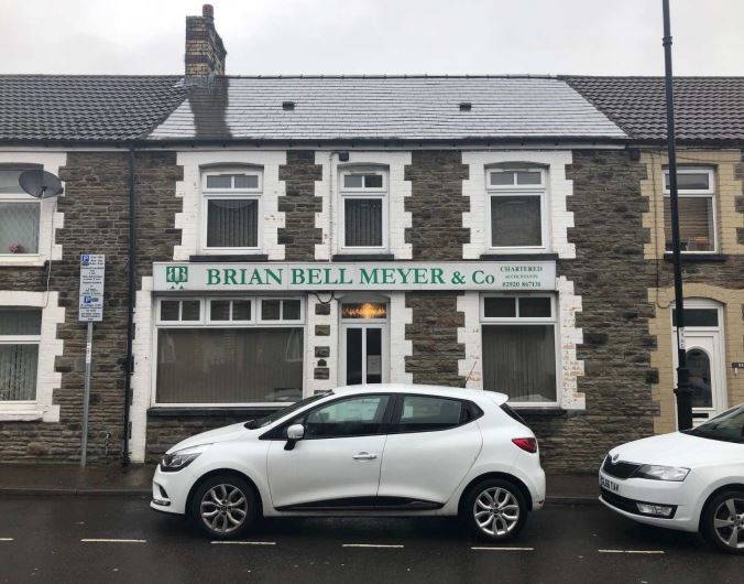 23 Bartlett St, Caerphilly for sale Primary Photo- Image 1 of 1