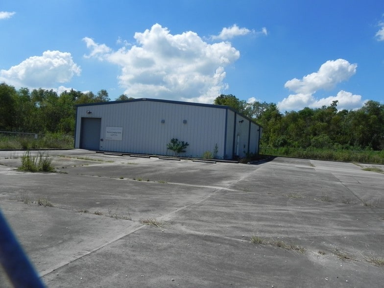 51 Foundry Rd, Westwego, LA for sale - Building Photo - Image 1 of 1