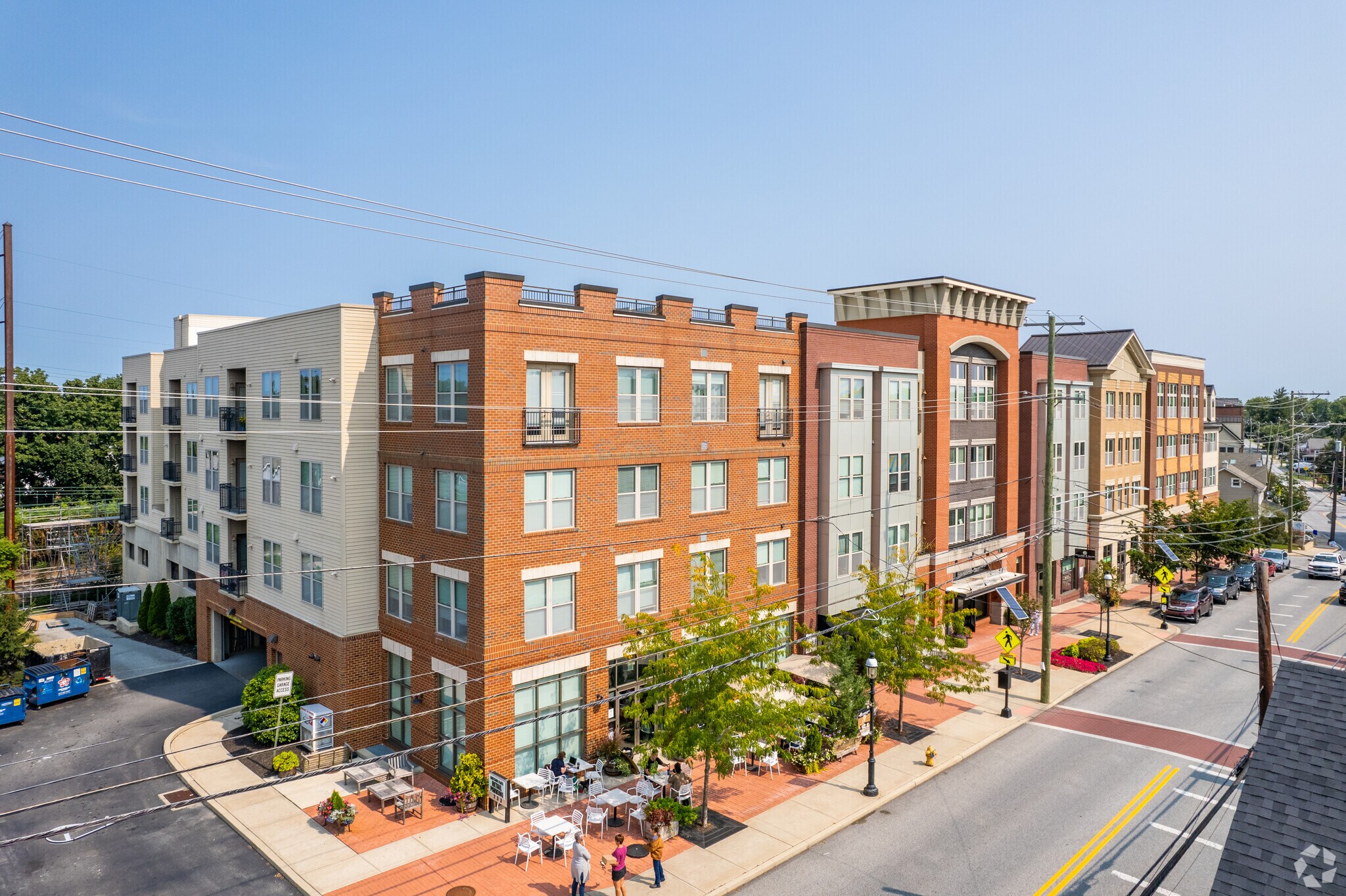 335 E King St, Malvern, PA 19355 Eastside Flats