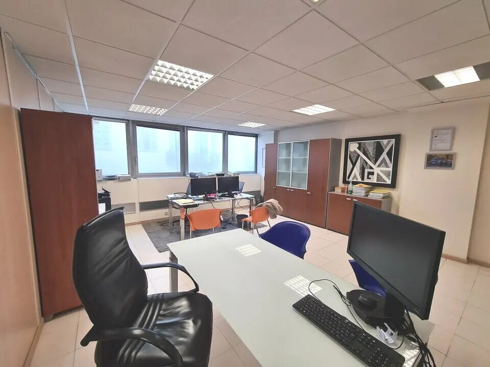 Office in Nice for lease Building Photo- Image 1 of 6