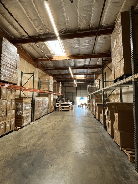 7102-7118 S 220th St, Kent, WA for lease - Interior Photo - Image 3 of 5