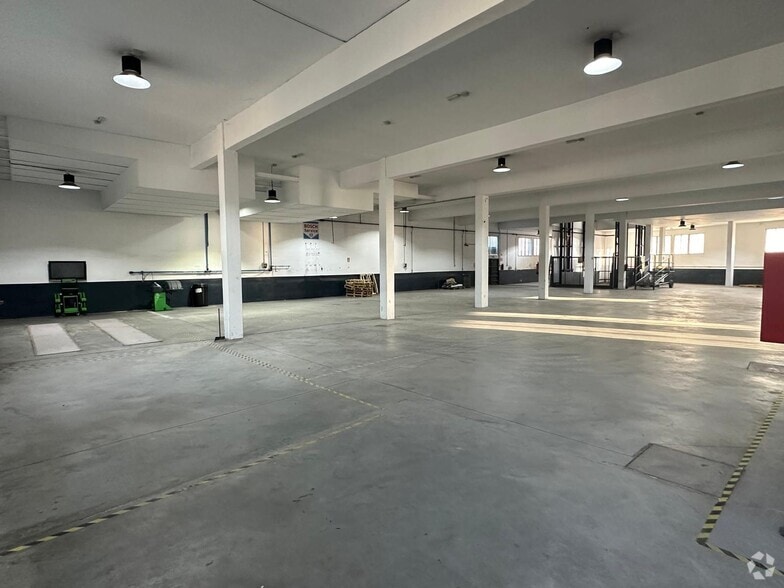 Industrial in Leganés, Madrid for sale - Building Photo - Image 2 of 5