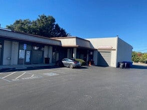 2224 Old Middlefield Way, Mountain View, CA for lease Building Photo- Image 1 of 4