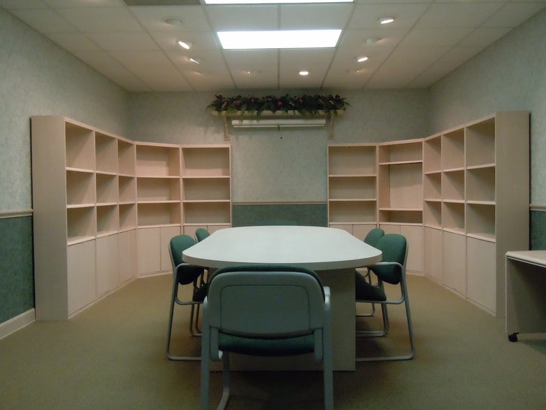 11925 Pearl Rd, Strongsville, OH for lease - Interior Photo - Image 3 of 10