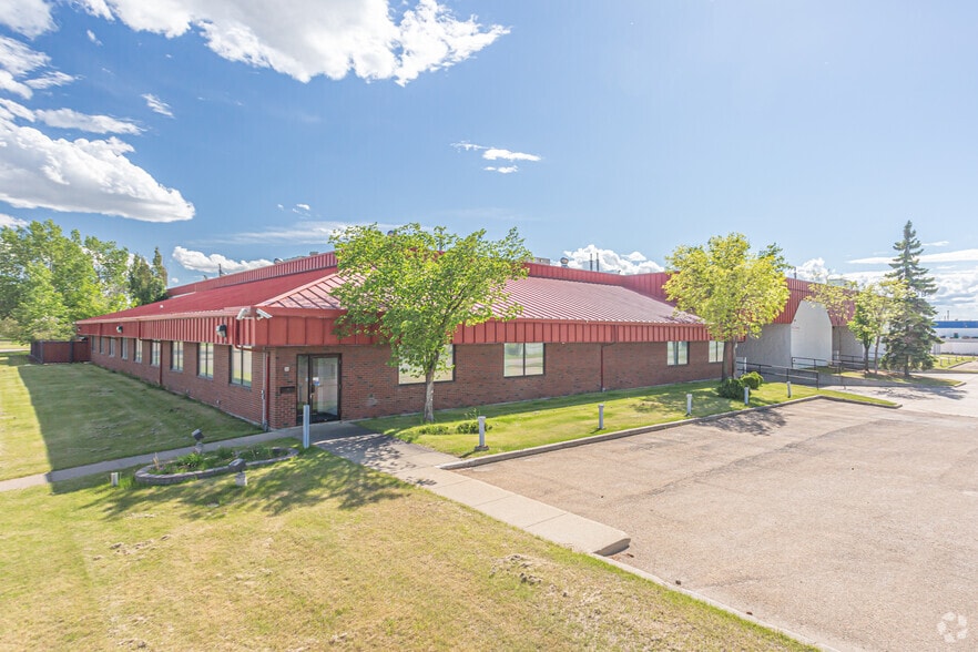 15251-15253 121A Av, Edmonton, AB for sale - Building Photo - Image 1 of 1