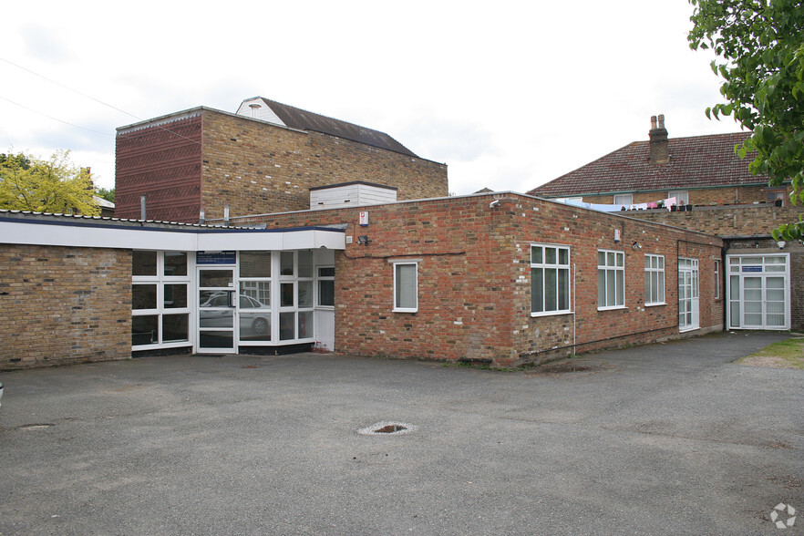 Royal Parade Mews, Chislehurst for sale - Primary Photo - Image 1 of 1