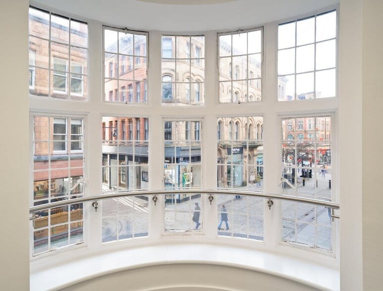 13-17 King St, Manchester for lease - Building Photo - Image 3 of 33