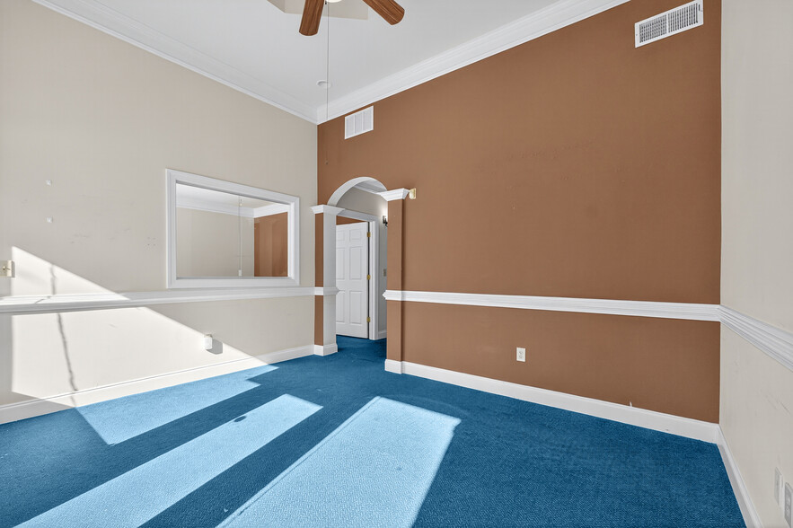 3790 Holcomb Bridge Rd, Norcross, GA for sale - Building Photo - Image 3 of 18