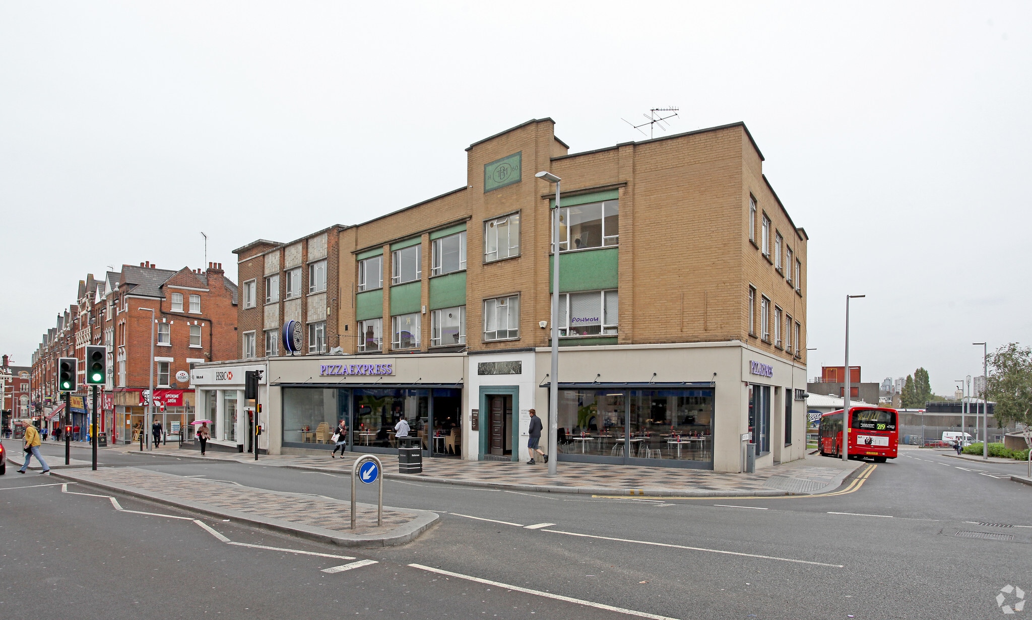 230-236 Lavender Hl, London for sale Primary Photo- Image 1 of 1