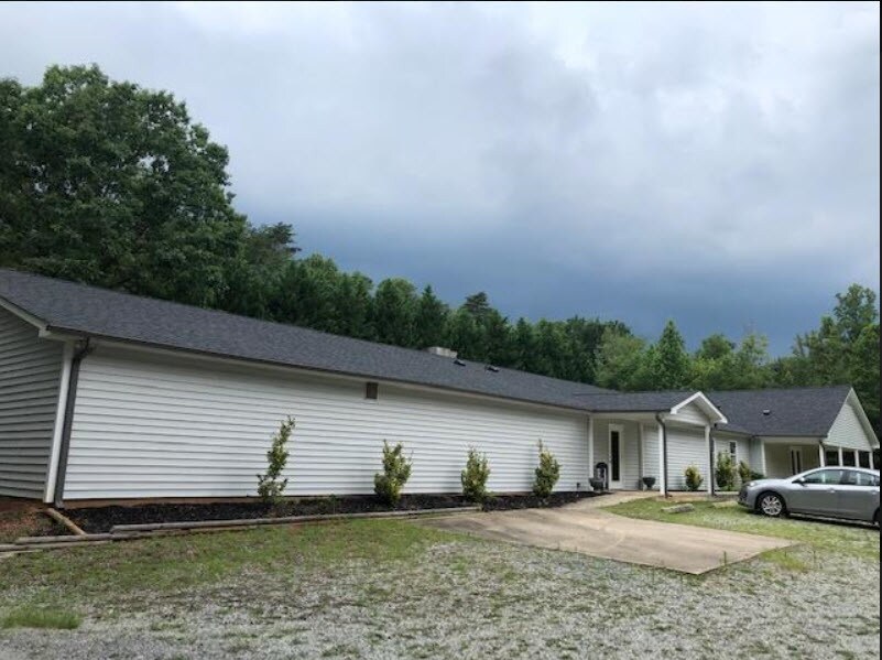 8430 Southard Rd, Stokesdale, NC 27357