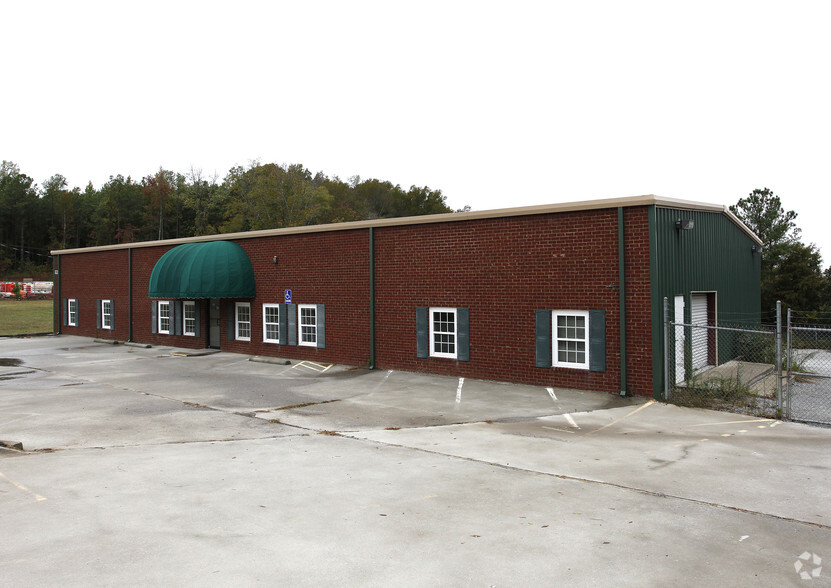 2325 Jason Industrial Pky, Winston, GA for lease - Building Photo - Image 3 of 9